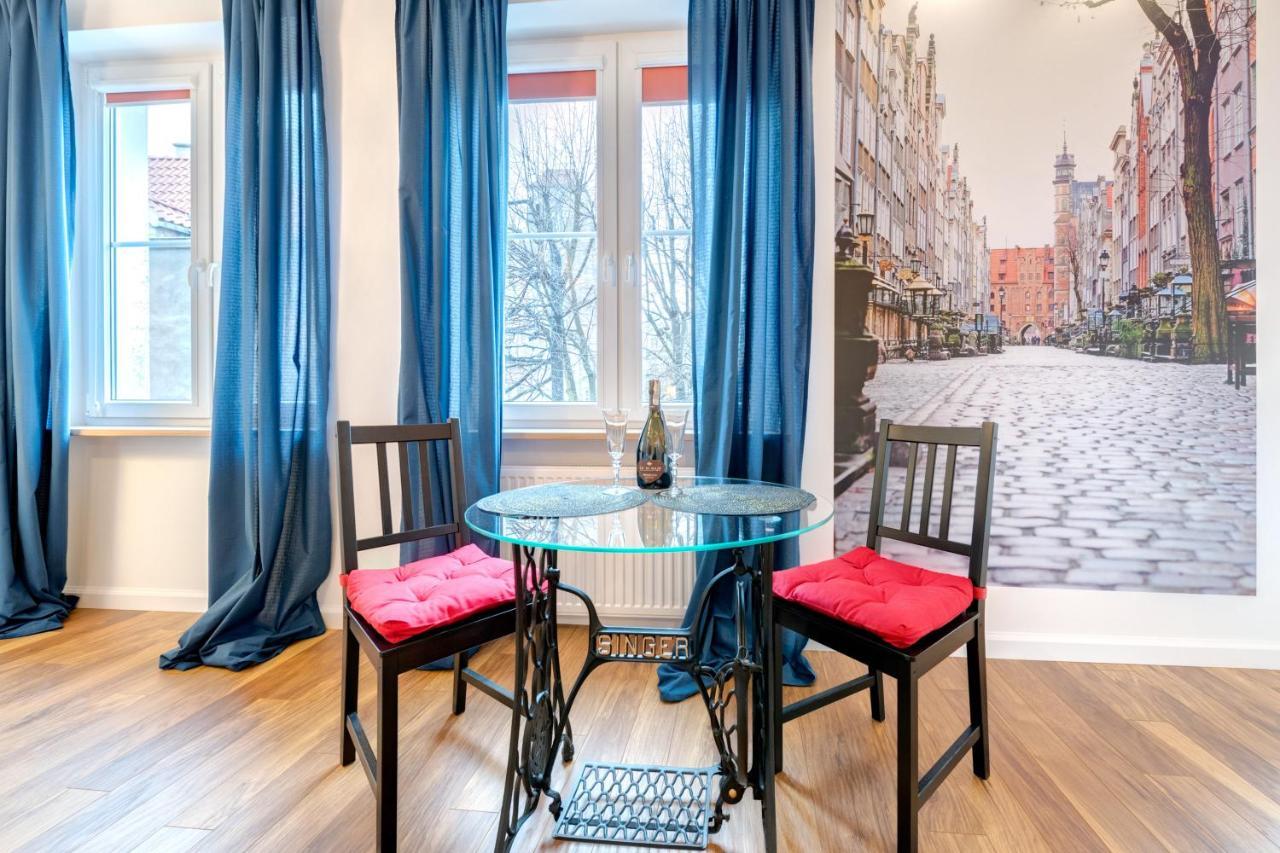 H&T Old Town Szeroka 24 Apartment Гданск Екстериор снимка